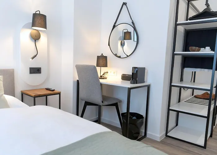 Hotel We Shortstay *