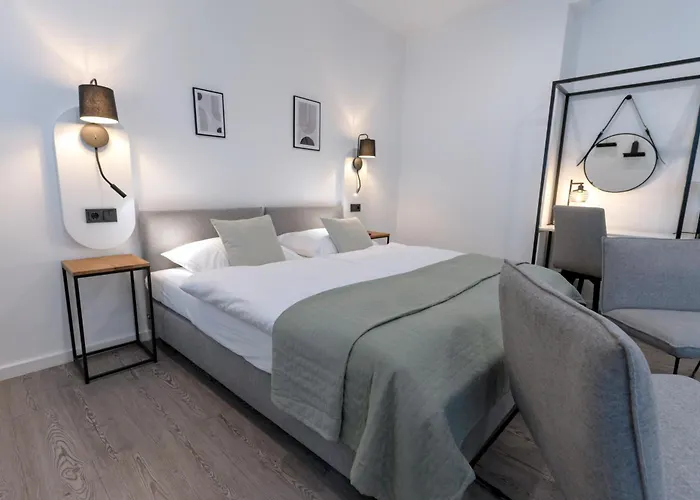 We Shortstay Hotel