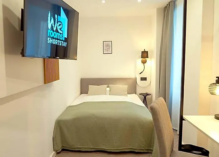 We Shortstay Hotel *